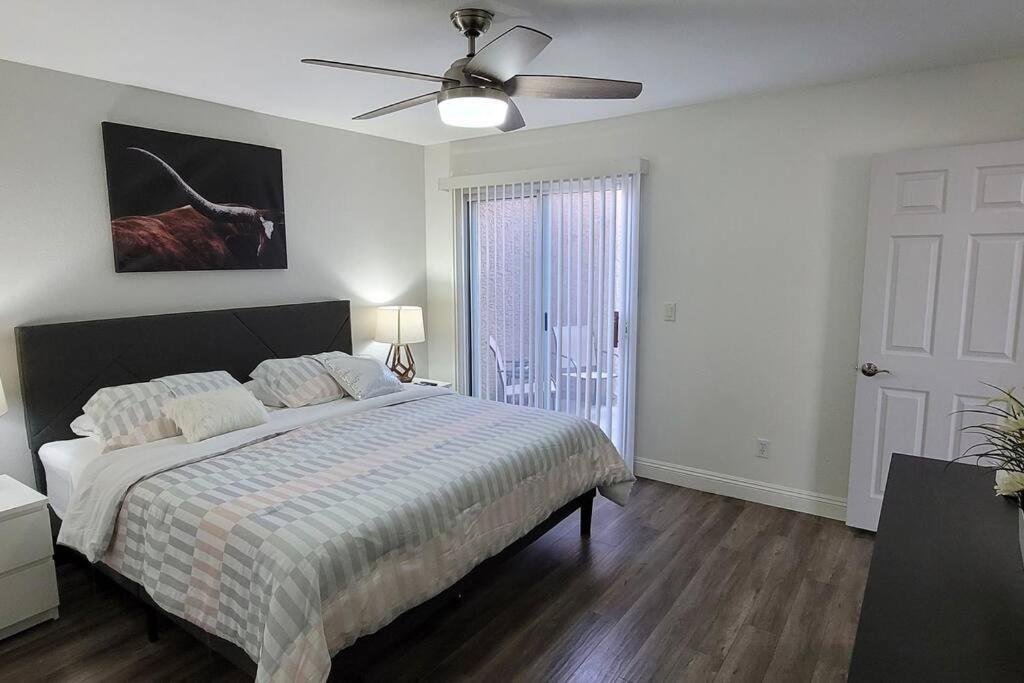 L - Fully Remodeled And Professionally Decorated Лас-Вегас Экстерьер фото
