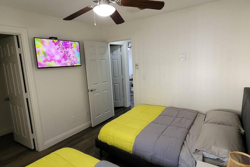 L - Fully Remodeled And Professionally Decorated Лас-Вегас Экстерьер фото